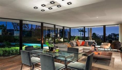 Take a look inside Elon Musk's stunning $4.5 million LA mansion