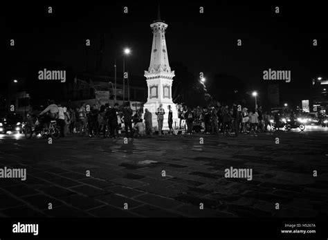 Tugu yogyakarta Black and White Stock Photos & Images - Alamy