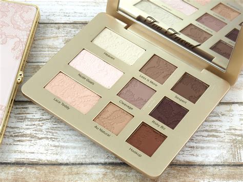 Too Faced Natural Face Makeup Palette & Natural Matte Eyeshadow Palette ...