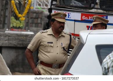 63 Kerala Police Uniform Bilder, Stockfotos und Vektorgrafiken ...