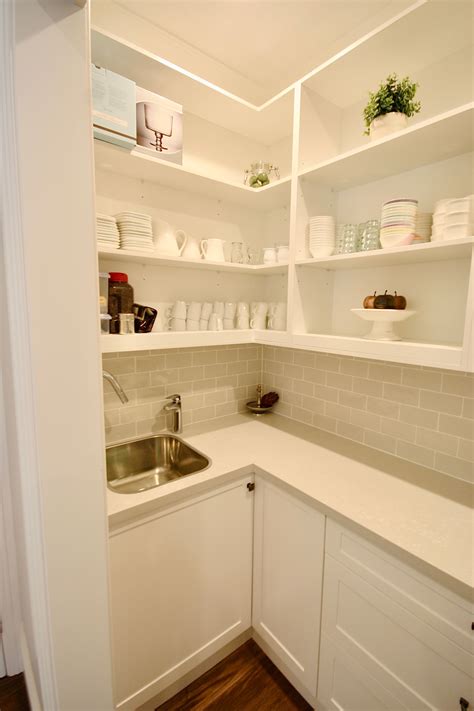 MODERN BUTLERS PANTRY - Custom built butlers pantry with a chrome sink ...