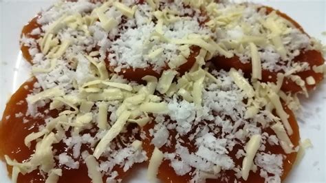 Coconut and Cheese Kutsinta - YouTube