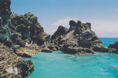 Horseshoe Bay Beach in Bermuda after an easy climb natural stairs ...