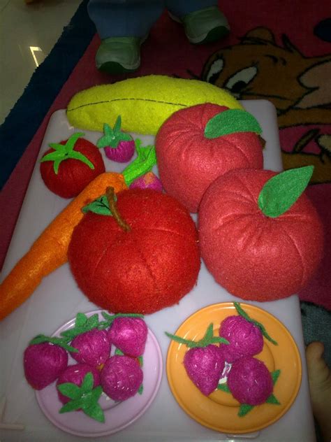 teacher weena: For The Love of Kids (Making Felt Food)