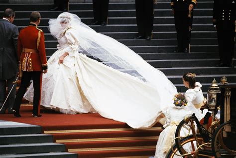 Princess Diana's Wedding Dress: Everything You Need to Know About the Most Iconic Royal Bride ...