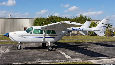 Cessna 337 Super Skymaster - Untitled | Aviation Photo #5884263 ...