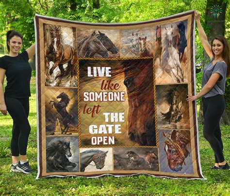 Horse Quilt Twin Queen King Size 15 - Family Loves: US Military Veterans Shirts Gifts Ideas