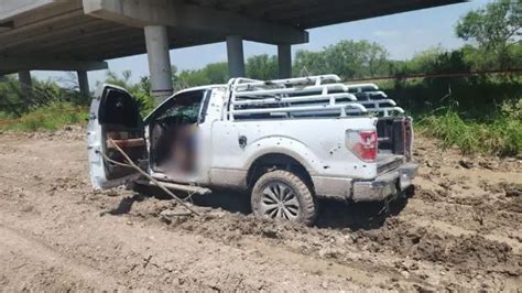 Mexican Army and armed civilians clash right at the entrance to the Reynosa-Pharr International ...