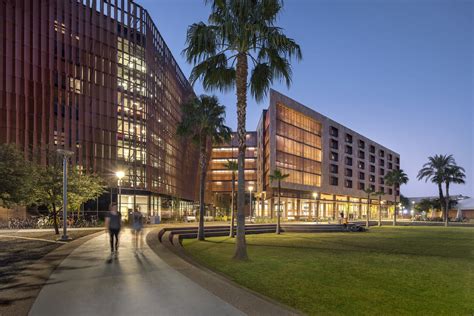 Galeria de Residência Booker na Universidade Estadual do Arizona / Solomon Cordwell Buenz - 10