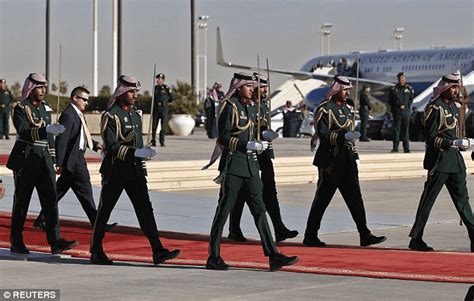 Saudi Arabesque The Uniform of the National Guard of the Kingdom of ...