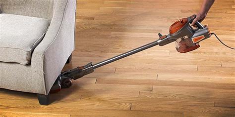 7 Benefits of Stick Vacuums :: Allergy&Air.com