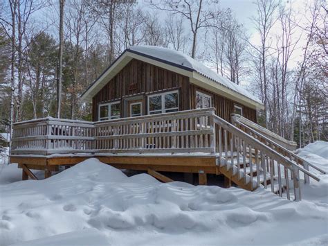 Loving winter with a cosy cabin at Silent Lake Provincial Park – Brown ...