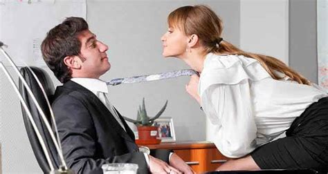 Confession Story: How I Dealt With Having An Affair With My Boss