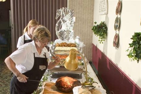 Ravanelli's Restaurant | Granite City Wedding Caterer | Reviews