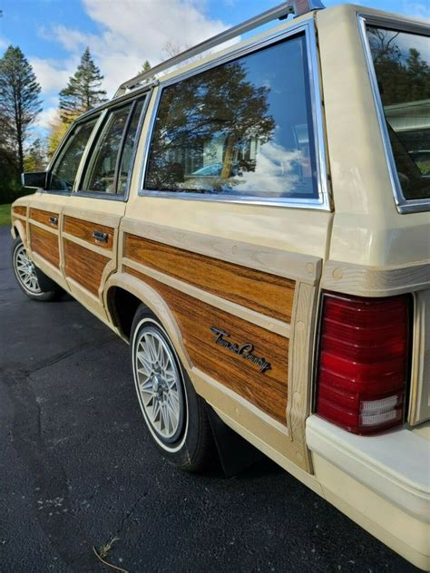 1987 Chrysler LeBaron Town and Country Woody Wagon - Classic Chrysler ...