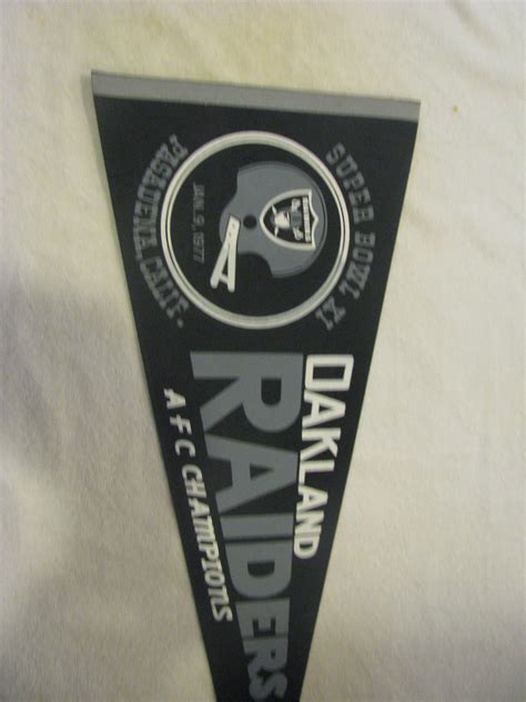 Lot Detail - 1977 OAKLAND RAIDERS "SUPER BOWL X1" PENNANT