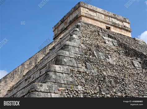 Temple Kukulkan, Image & Photo (Free Trial) | Bigstock