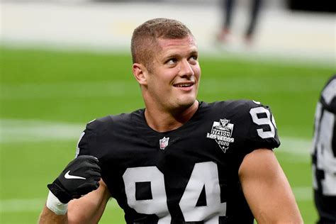 Raiders lineman Carl Nassib comes out as gay - Outsports