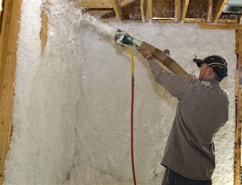 Spray Foam Insulation Contractors Minneapolis, MN | Affordable Insulation