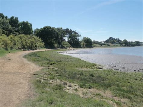 Iken Cliff, Suffolk Coastal - area information, map, walks and more