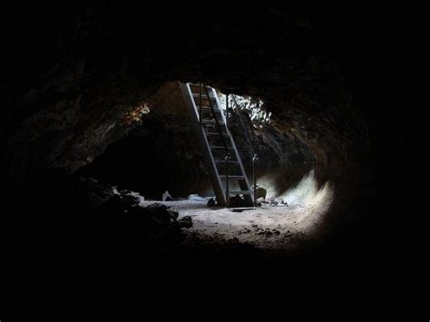 How to Escape a Cave? – startcaving.com