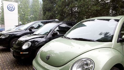 Volkswagen sees sales decline in China, pledges recovery this year ...