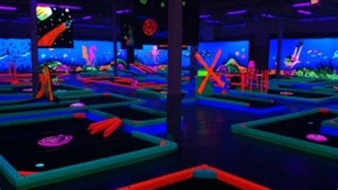 Indoor mini golf course opens at Tippecanoe Mall