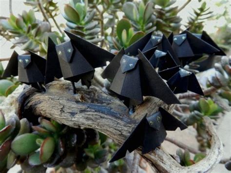 How to Use Origami Bats for Halloween Decorations - HubPages