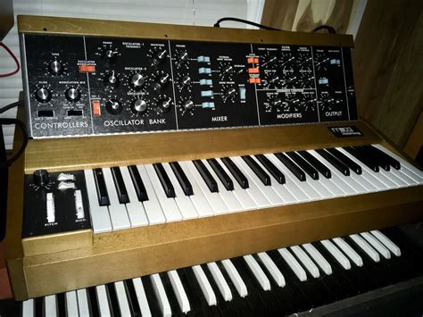 MATRIXSYNTH: Moog Minimoog D Keyboard Synthesizer