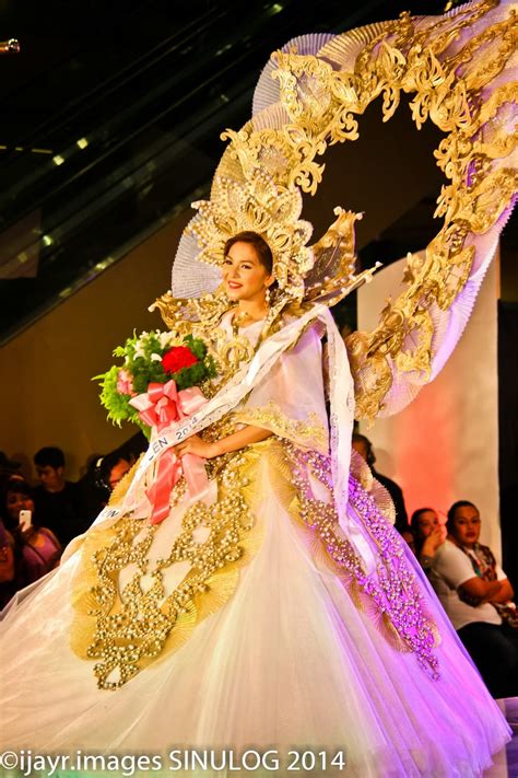 Sinulog Festival Queen 2014 Costume Parade and Runway Competition ...