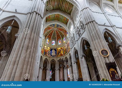 Interior of the Almudena Royal Cathedral in Madrid Stock Image - Image of monument, famous ...