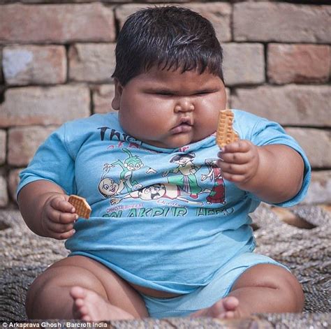 10-month-old Indian baby weighs as much as a 6-year-old girl | Daily Mail Online | Scoopnest