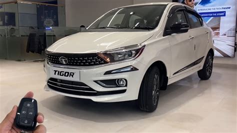 Tata Tigor Xz Plus | Detailed Walk-around Review | Hindi | White | With Accessories - YouTube