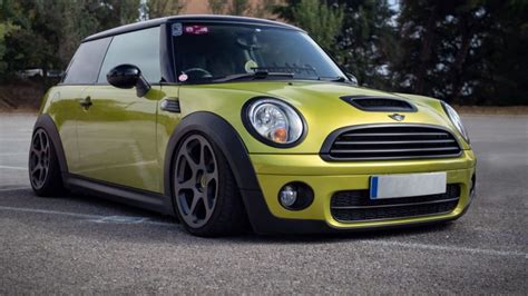 Mini Cooper Jcw R56: Đỉnh Cao Tốc Độ Và Phong Cách - Herbalnature.vn