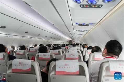 First C919 jet delivered to China Eastern Airlines - People's Daily Online