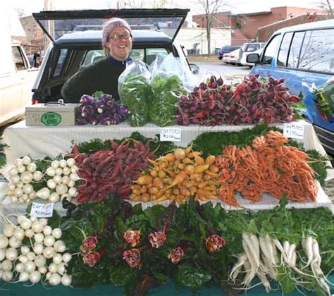 Castlemaine Farm at the Carrboro Farmers’ Market | NC State Extension