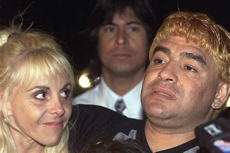 Diego Maradona's Family & Kids: 5 Fast Facts