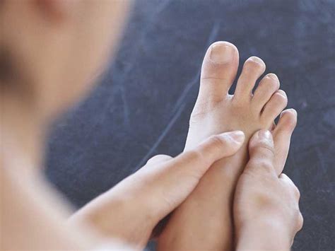 Plantar Fibroma: Symptoms, Treatment, and More