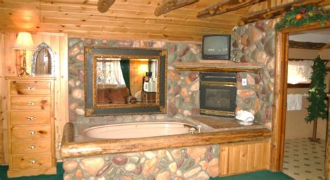 Spa Cabins - BLACK FOREST LODGE | (909) 866-2166