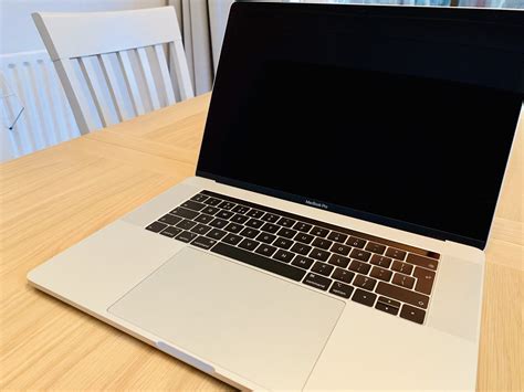 15‑Inch 2018 MacBook Pro Review - Life of Man