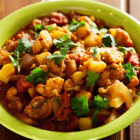 Tarkari (Nepalese Curry) | Recipe | Cauliflower tikka masala recipe ...
