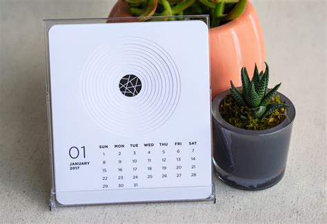 Unique Desk Calendar Ideas - Emalia Mersey