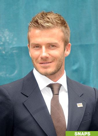 David Beckham smile - David Beckham Photo (32364429) - Fanpop