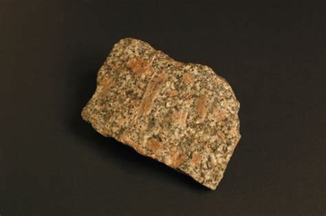 Igneous Rocks: Examples and Uses • Rocks at Cliffe Castle Museum • MyLearning