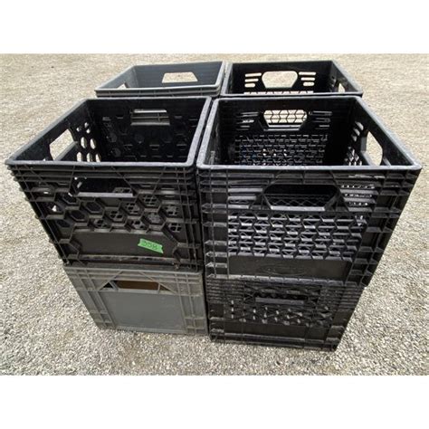 LOT OF 8 DURABLE MILK CRATES - STORAGE UNITS - Kidd Family Auctions