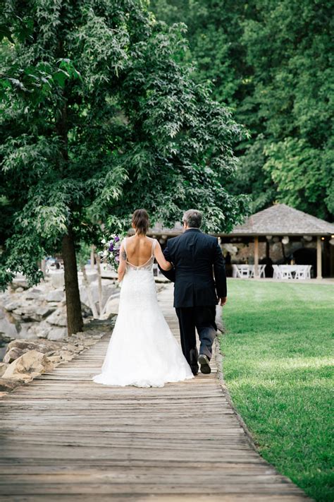 Carrigan Farms Wedding NC / Anastasiia Photography