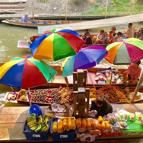 8 Must-Visit Floating Markets In Bangkok (2023)