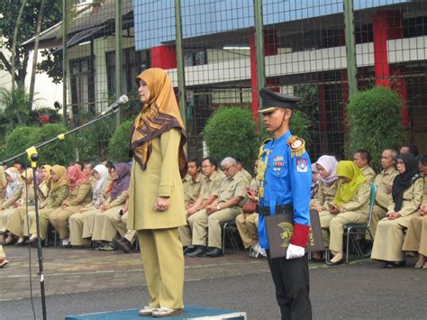 SMK Negeri 1 Cimahi - SMK Unggulan yang Menghasilkan SDM Bermutu dan Berdaya Saing Tinggi