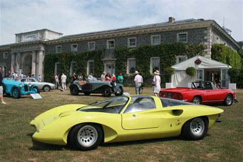 A gorgeous 1970's Alfa Romeo concept car | Diseno automotriz, Coches y ...