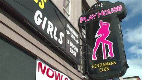 Owner takes shot at new strip club in Windsor - Windsor - CBC News